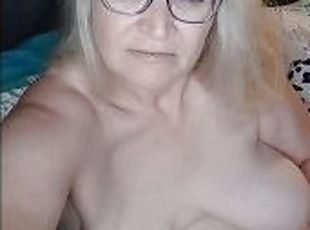 Gros nichons, Masturbation, Orgasme, Amateur, Mature, Granny, Milf, Ejaculation, Naturel, Seins