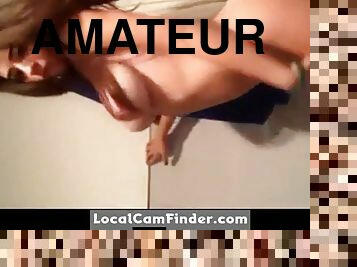 baignade, gros-nichons, amateur, babes, ados, webcam, bout-a-bout, douche, fumer, brunette