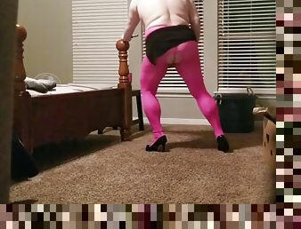 Bbw in ripped pink hose 3