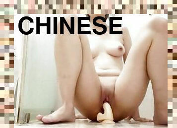 asiatique, masturbation, ejaculation-interne, toilette, mignonne, belle, attrapée, chinoise