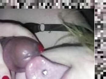 White slut sucks BBC with passion