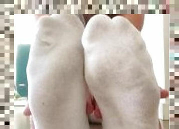 Daily remaind from Goddesses findom and white dirty socks