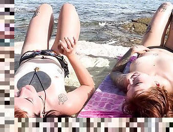 di-luar, amateur, lesbian, remaja, pantai, european, euro, coeds, payu-dara-kecil, topless