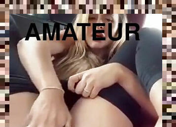 masturbation, amatör, bil, blond, dildo, ensam, baksäte