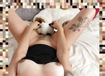Tattooed girl rubbing her pussy against teddy plush until she comes