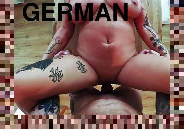 DEUTSCHE NOTGEILE HAUSFRAU MACHT SEXTREFFEN MIT BERLINER MACHO - German