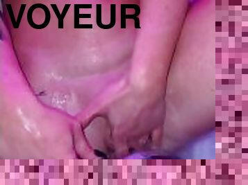 Aya Benetti se masturbe devant un abonné Mym Onlyfans camgirl pussy shower française