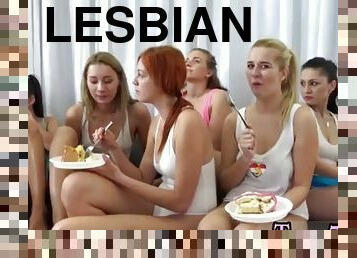 impreza, lesbijskie, nastolatki, seks-grupowy, blondynka, poniżenie, brunetka