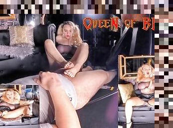 Fetisch Queen verführt ein Mann mit ihren Füßen!