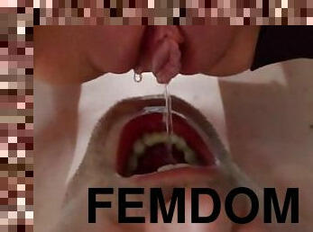 clitoris, pisandu-se, pasarica, inghitit, slclav, toaleta, amanta, stand-pe-fata, femdom, band