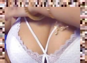 buntut, payu-dara-besar, amateur, matang, gadis-indian, payu-dara, solo, coli