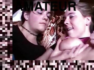 Amateur American Teens - Lesbian Sex