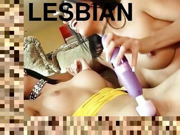 Butt Banging Lesbians! Makayla Cox Ass Fucks Shavelle Love!