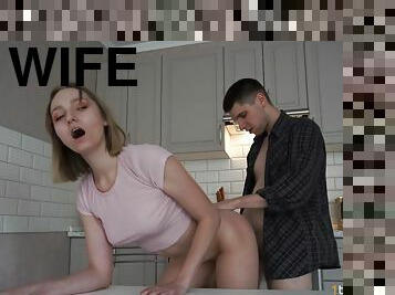 1twothreecum - Housewife In Tight Cropped Top Fucks Joy