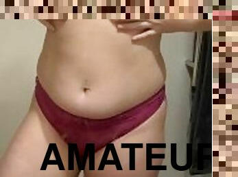 Aussie Amateur Pregnant Milf playing with myself until cum (10 weeks pregnant)