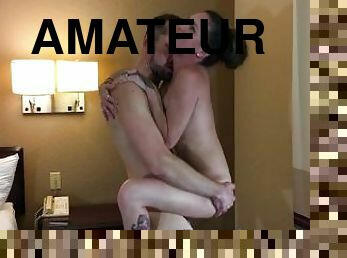 chatte-pussy, amateur, babes, énorme-bite, hardcore, mignonne, petite, brunette, tatouage, bite