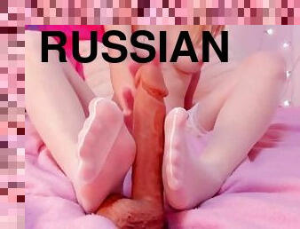 dyakol-masturbation, istaking-pantyhose, taga-ruso, babaing-magaaral, dalagita, laruan, gawa-sa-bahay, paa, istaking-stockings, unang-beses