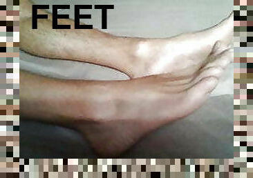 m feet 1