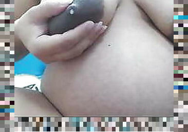 tetas-grandes, pezones, preñada, webcam, lactando
