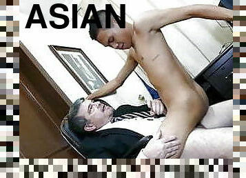 Asian Twink Barebacked By Daddy Mike