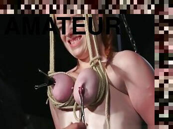 amateur, hardcore, sadomasoquismo, esclava, pelirroja, bondage