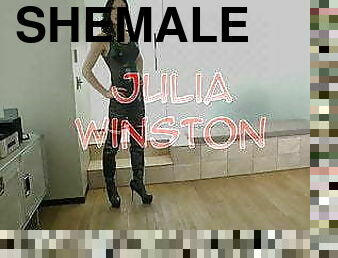 Julia Winston