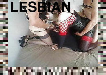 Lesbians games &amp; fuck