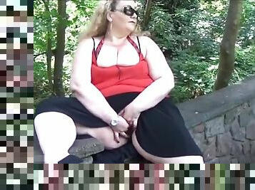 Fat Mature Flasher Sammis Public Nudity and Outdoor