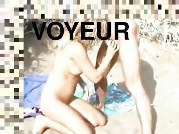 Yvonne - Sex On The Voyeurbeach