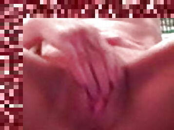 mature closeup masturbation