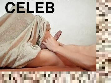 selebritis, handjob-seks-dengan-tangan-wanita-pada-penis-laki-laki, kotor