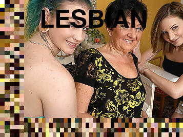 Three Old And Young Lesbians Make Out - MatureNL