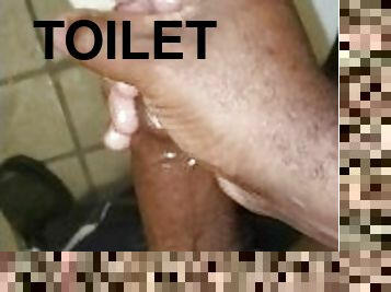 Bustin quick nut by toilet