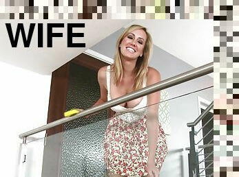 Brett Rossi - housewife1on1