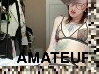 onani, orgasme, pussy, squirt, amatør, alene, tattoo, små-pupper