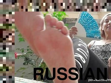 rusi, mame-koje-bih-jebao, rob, stopala-feet, pov, fetiš, femdom, gigant