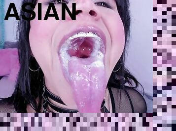 Lila Jordan Saliva/Spit