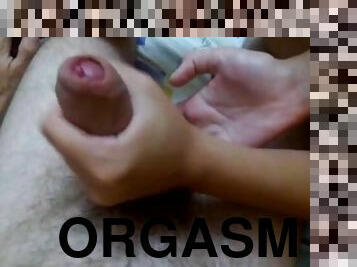 masturbation, orgasme, chatte-pussy, amateur, ejaculation-sur-le-corps, ados, branlette, secousses, bite