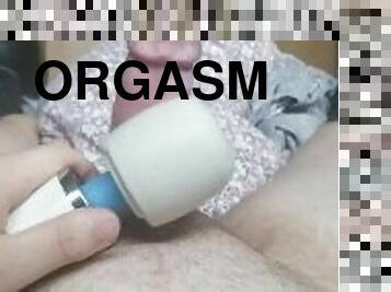 Huge cumshot with vibrator