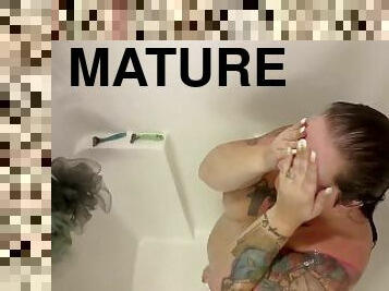 Real armature Wife in Shower, SOAPY BBW TITS!