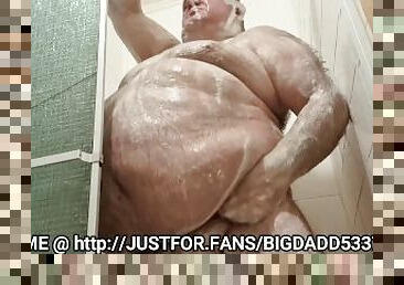 BIGDADDY BIG SHOWER