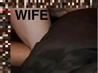 Fucking wife and cum inside her