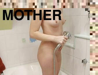 mandi, ibu, rambut-merah, ibu-mother, punggung-butt, mandi-shower