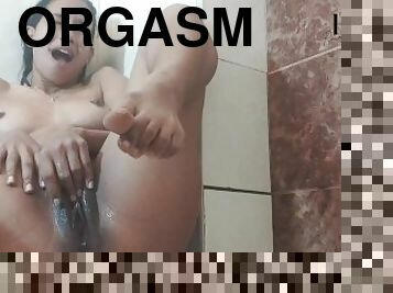 Big squirt after delicious shower