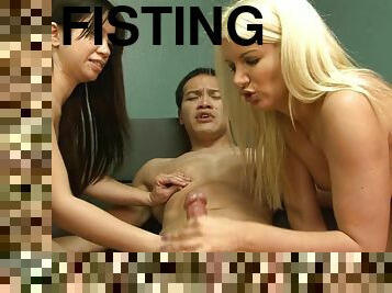 One Man Get Fisting By3 Girls Hardcore