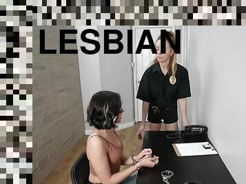 lesbijskie, hardcore, bdsm, niewolnicy, fetysz, poniżenie, uniform