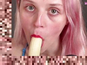 amatör, brudar, avsugning, tonåring, flickvän, blond, petit, ensam, banan, sugande