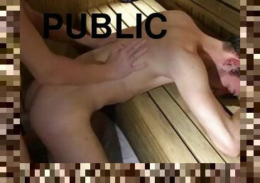 publik, gigantisk-kuk, gay, pov, bastu, twink, verklighet, tatuering, kuk, hårt