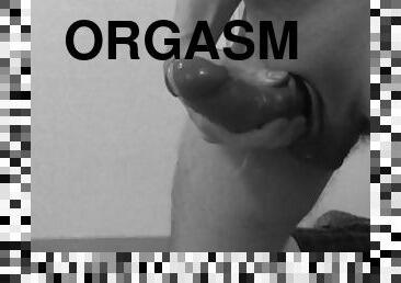 Daily orgasm with huge cumshot keeps you healthy - Brick Cox