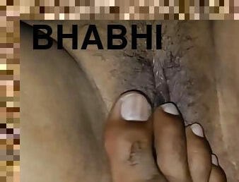 Homemade Desi Video Of Bhabhis Pussy Fingering With Hand And Feet With Hd Closeup Pussy Fucking With Moaning Sound